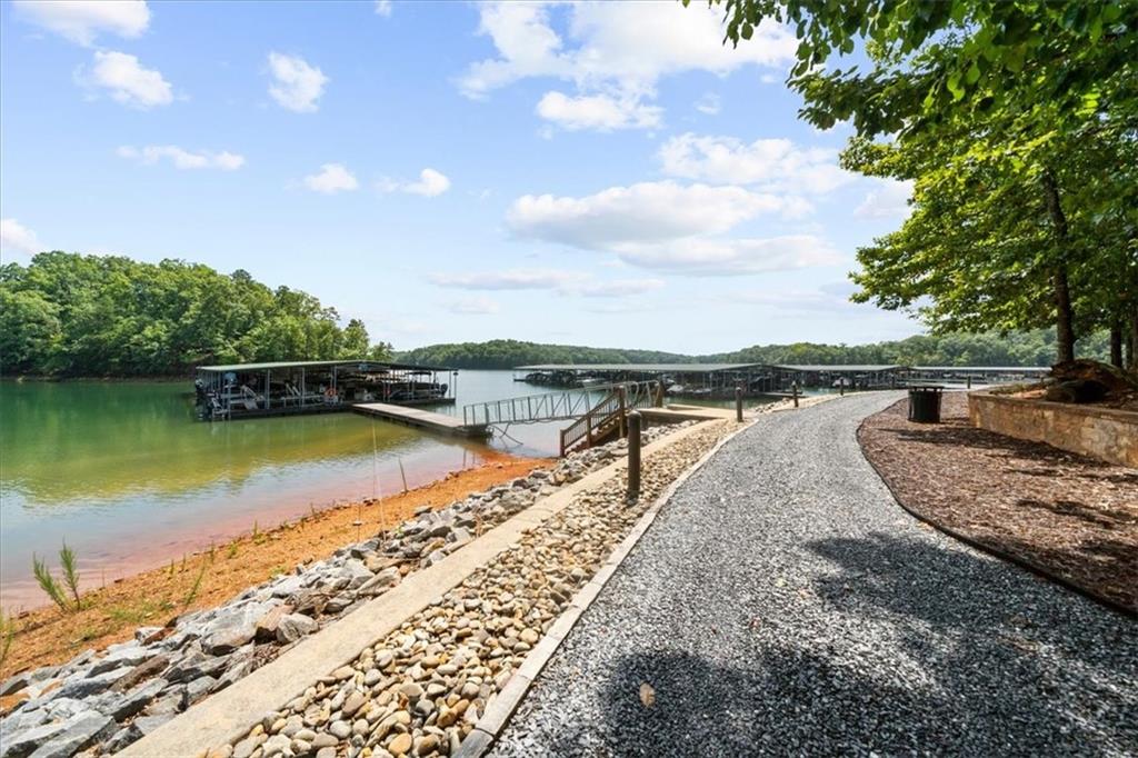 6205 Random Winds Bluff