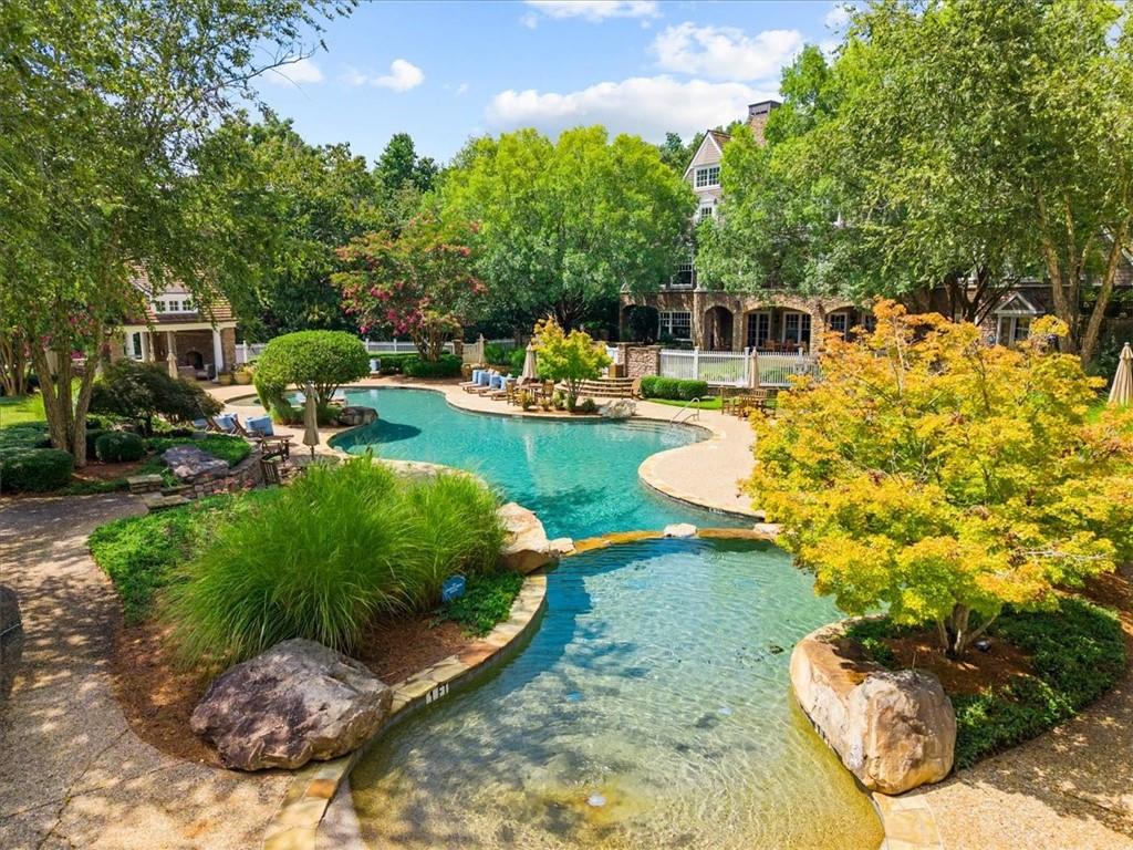 6205 Random Winds Bluff