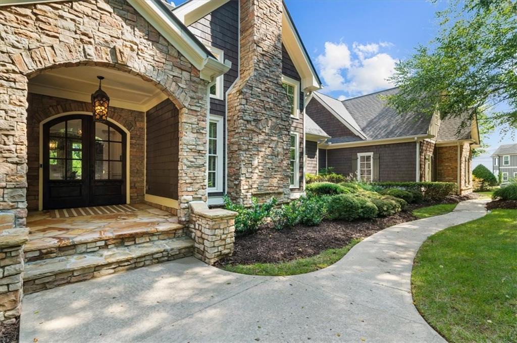 6205 Random Winds Bluff