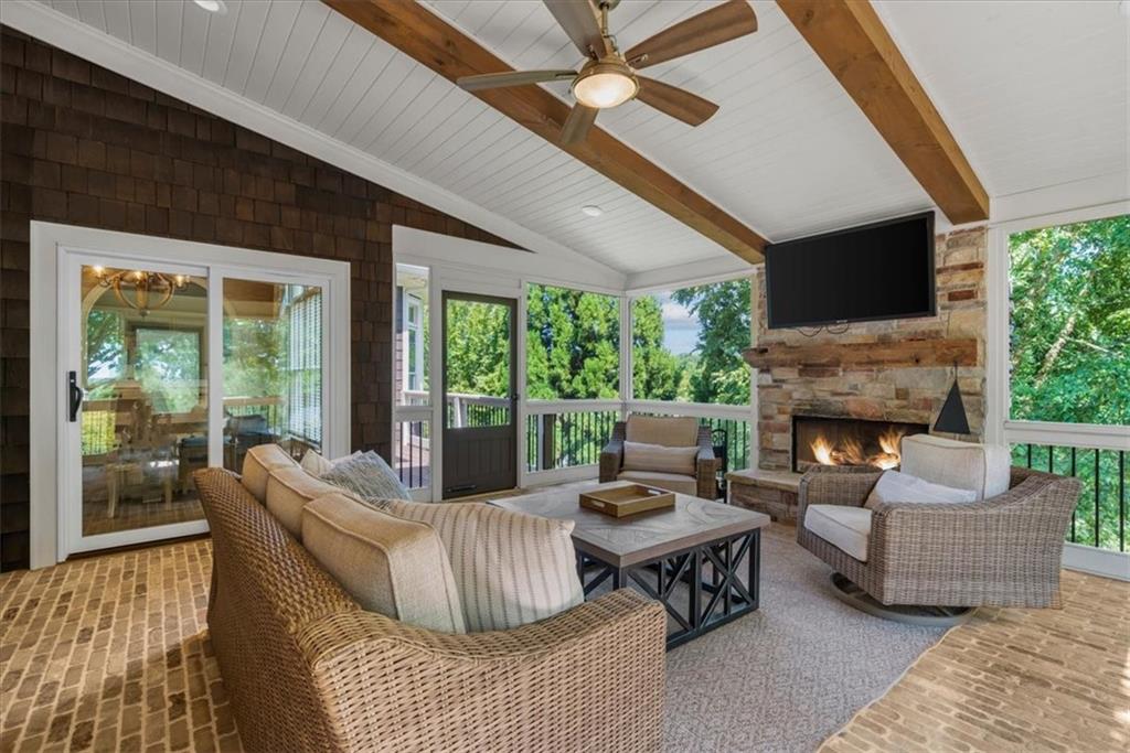 6205 Random Winds Bluff
