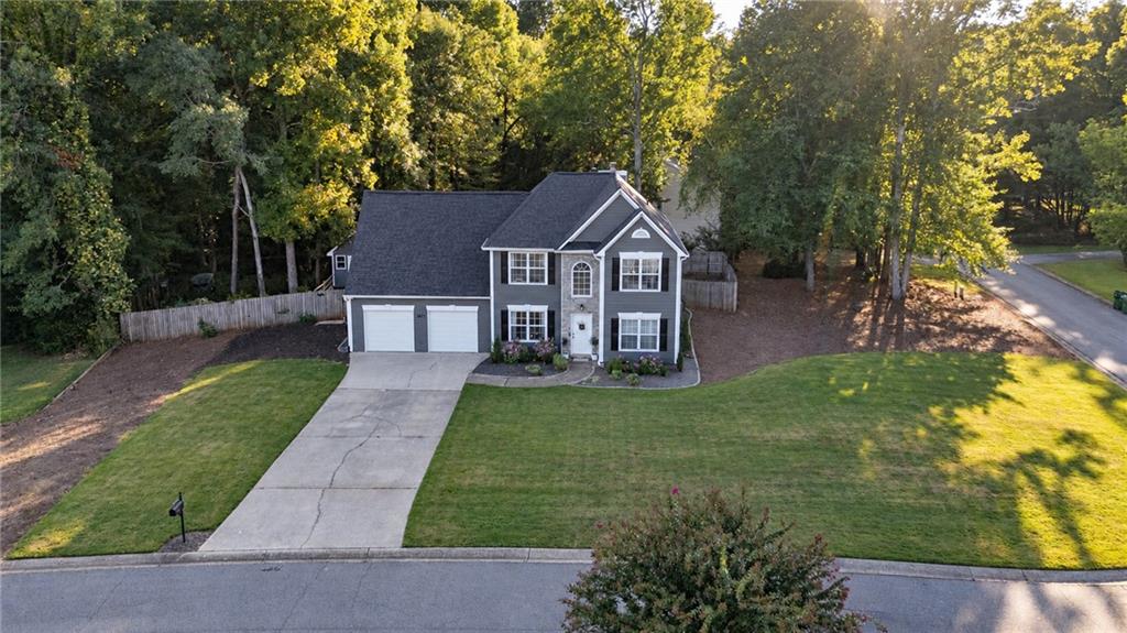 3675 Wake Robin Way