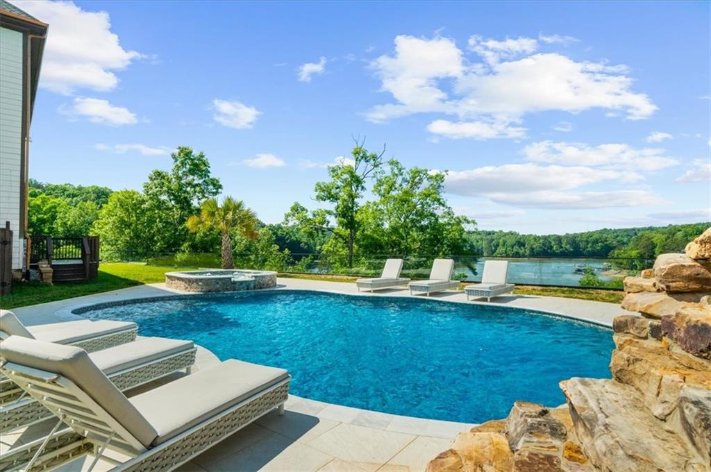 494 River Overlook Road