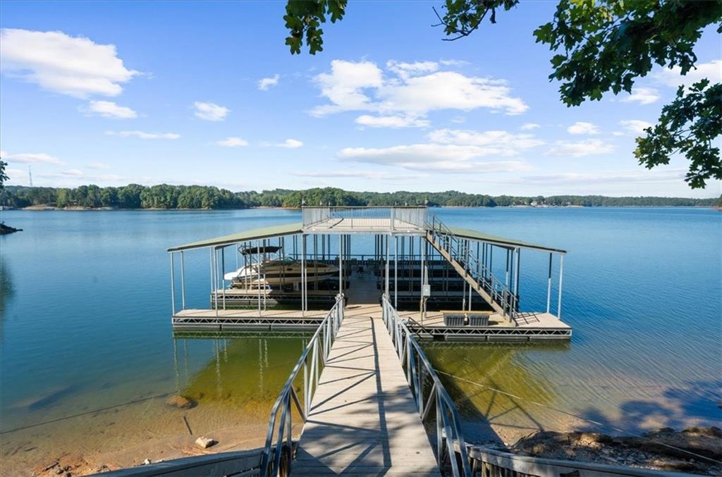 561 Bayberry Crossing Drive