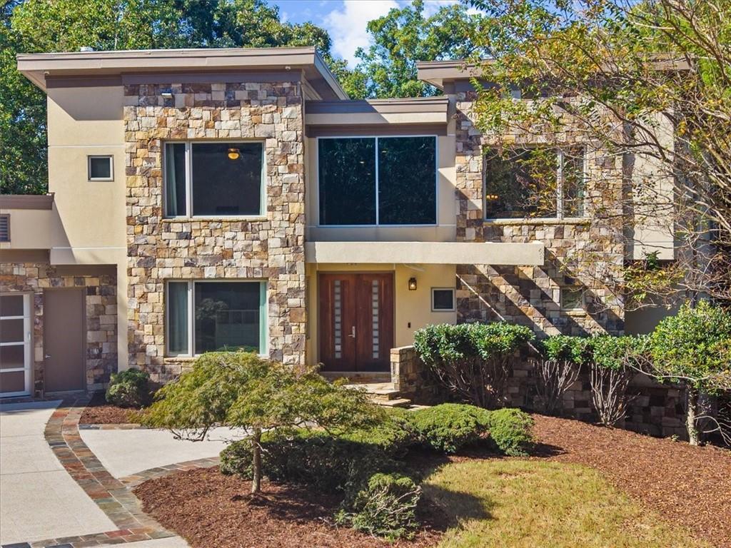 561 Bayberry Crossing Drive