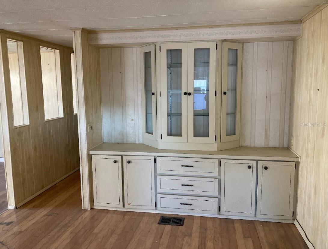 12240 SEMINOLE BLVD #14