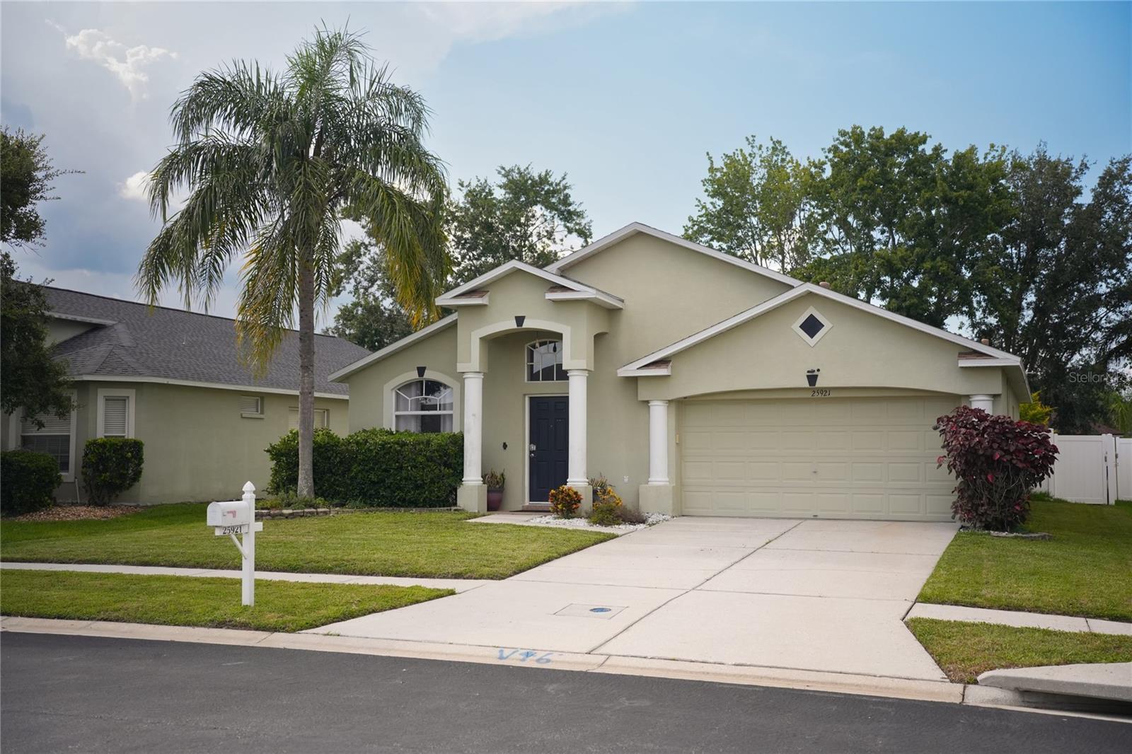 25921 BLOOMSBURY CT