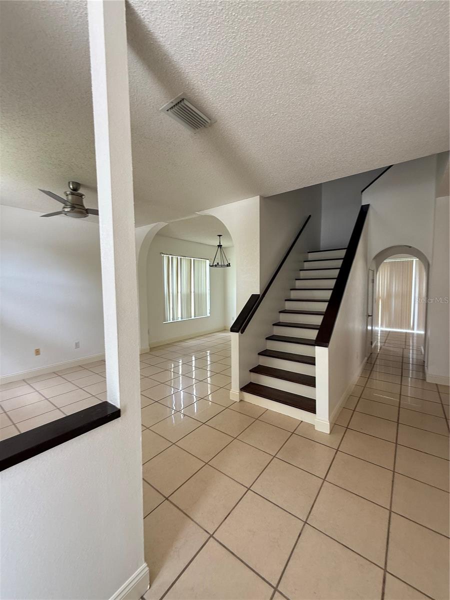 27347 CORAL SPRINGS DR