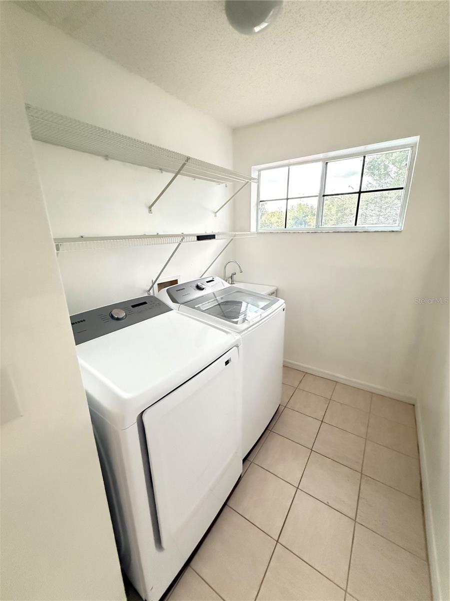 27347 CORAL SPRINGS DR