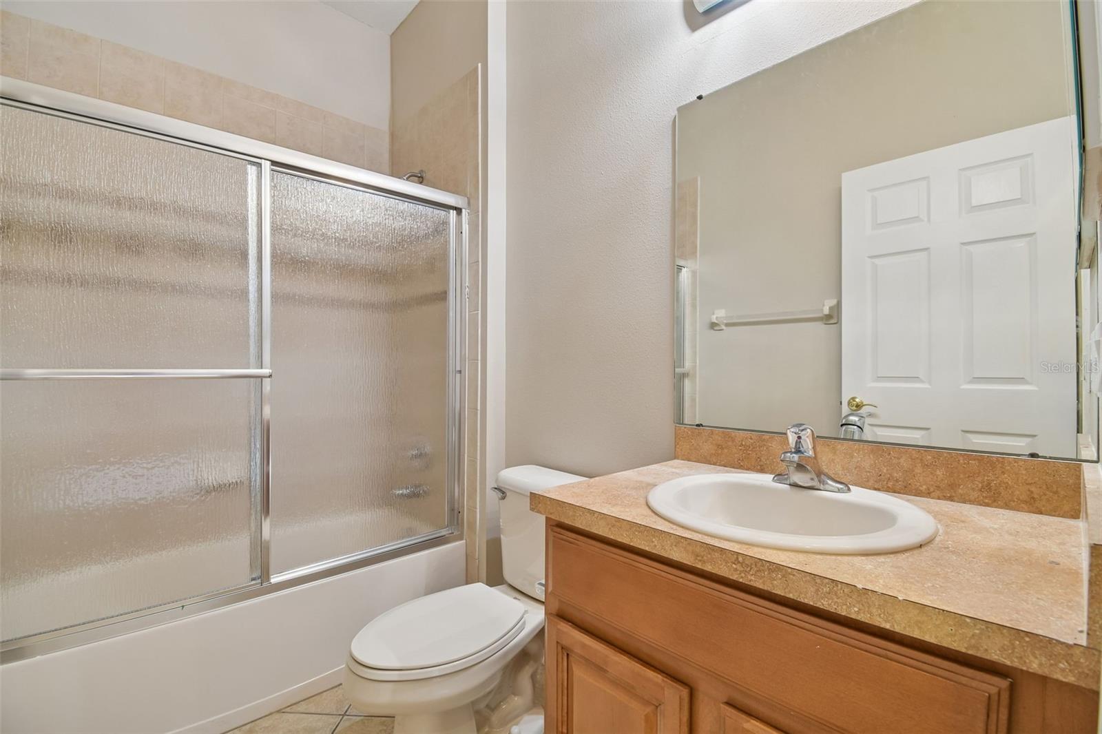 127 SILVER FALLS DR