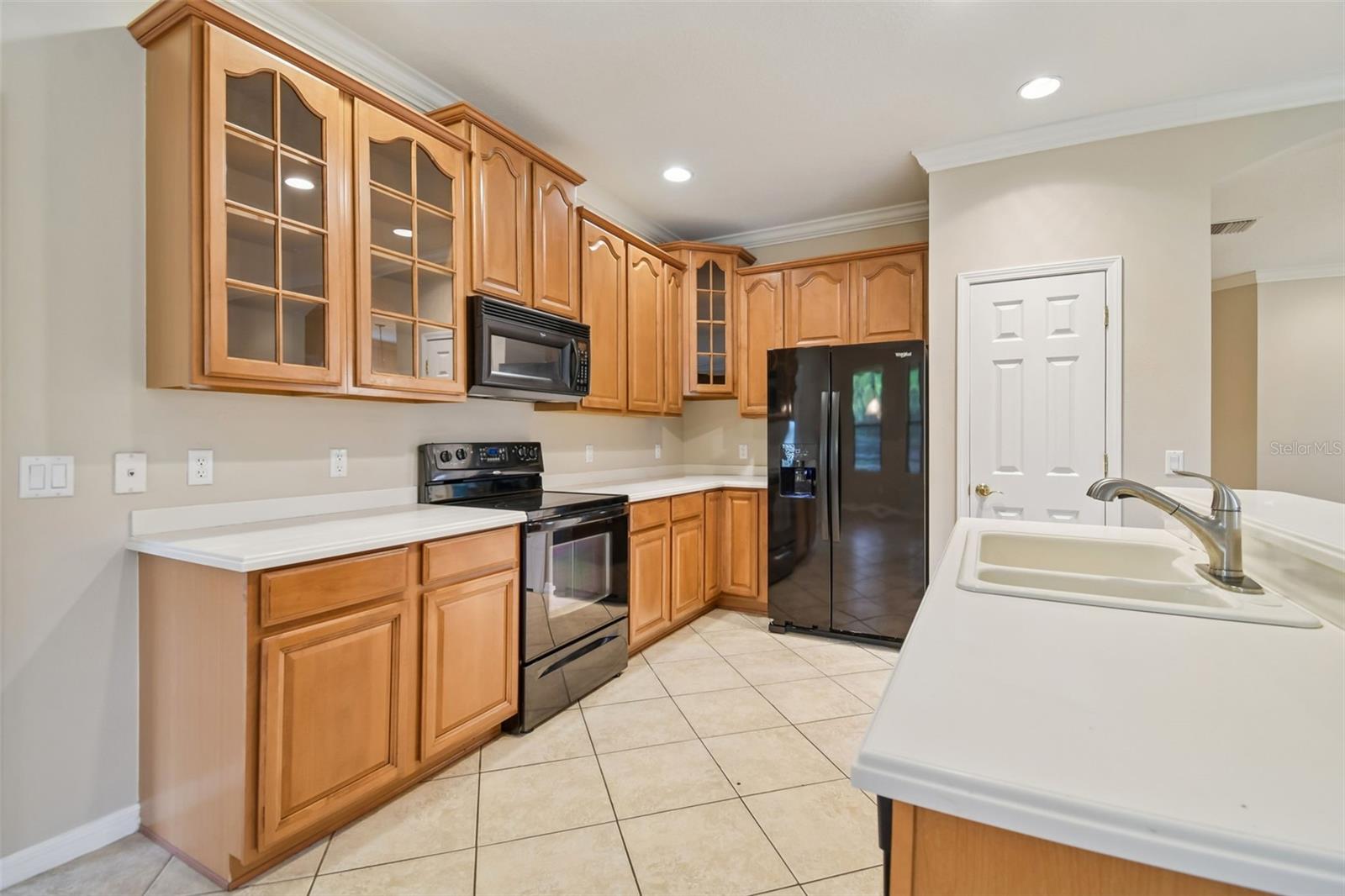 127 SILVER FALLS DR