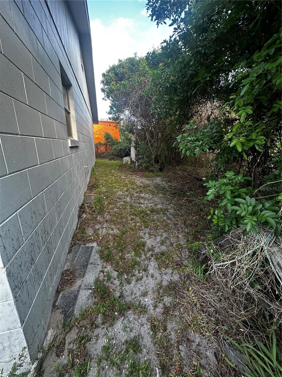 3350 E STATE ROAD 46