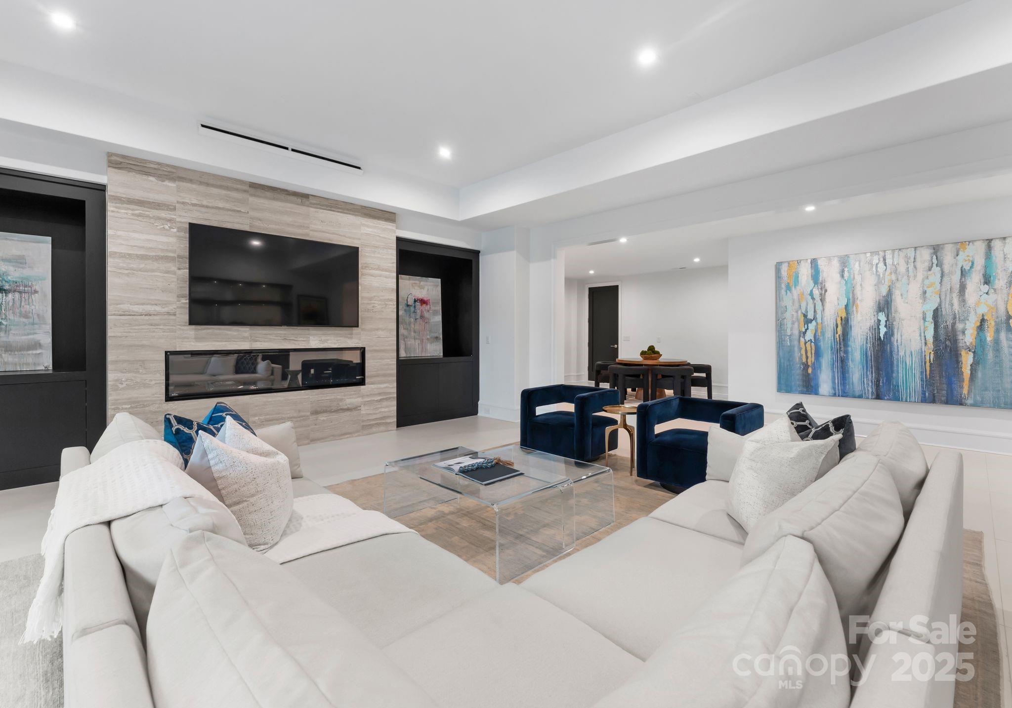 2116 Woodhaven Road