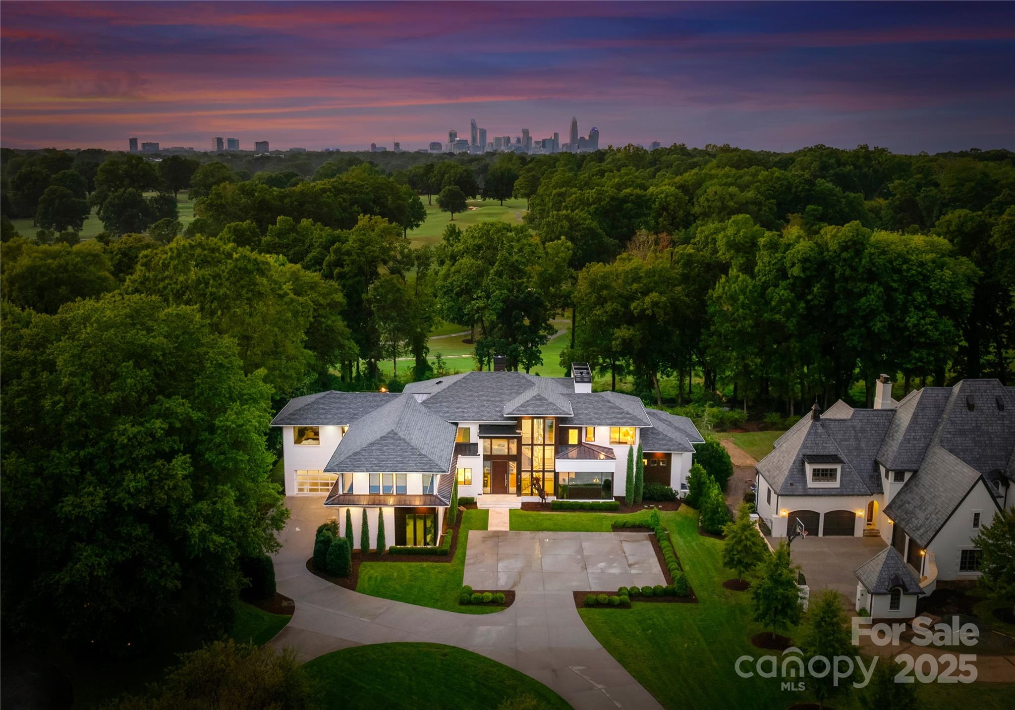 2116 Woodhaven Road
