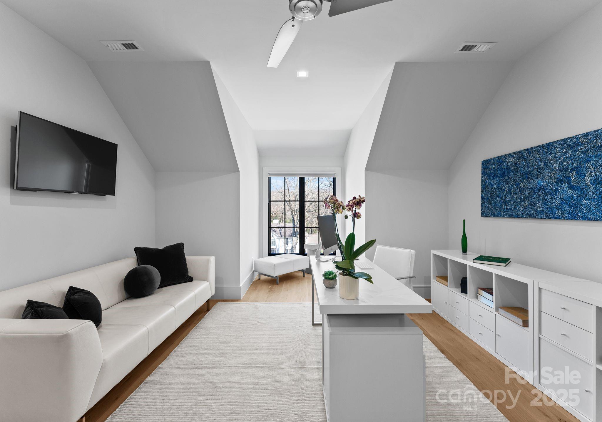 2103 Cortelyou Road