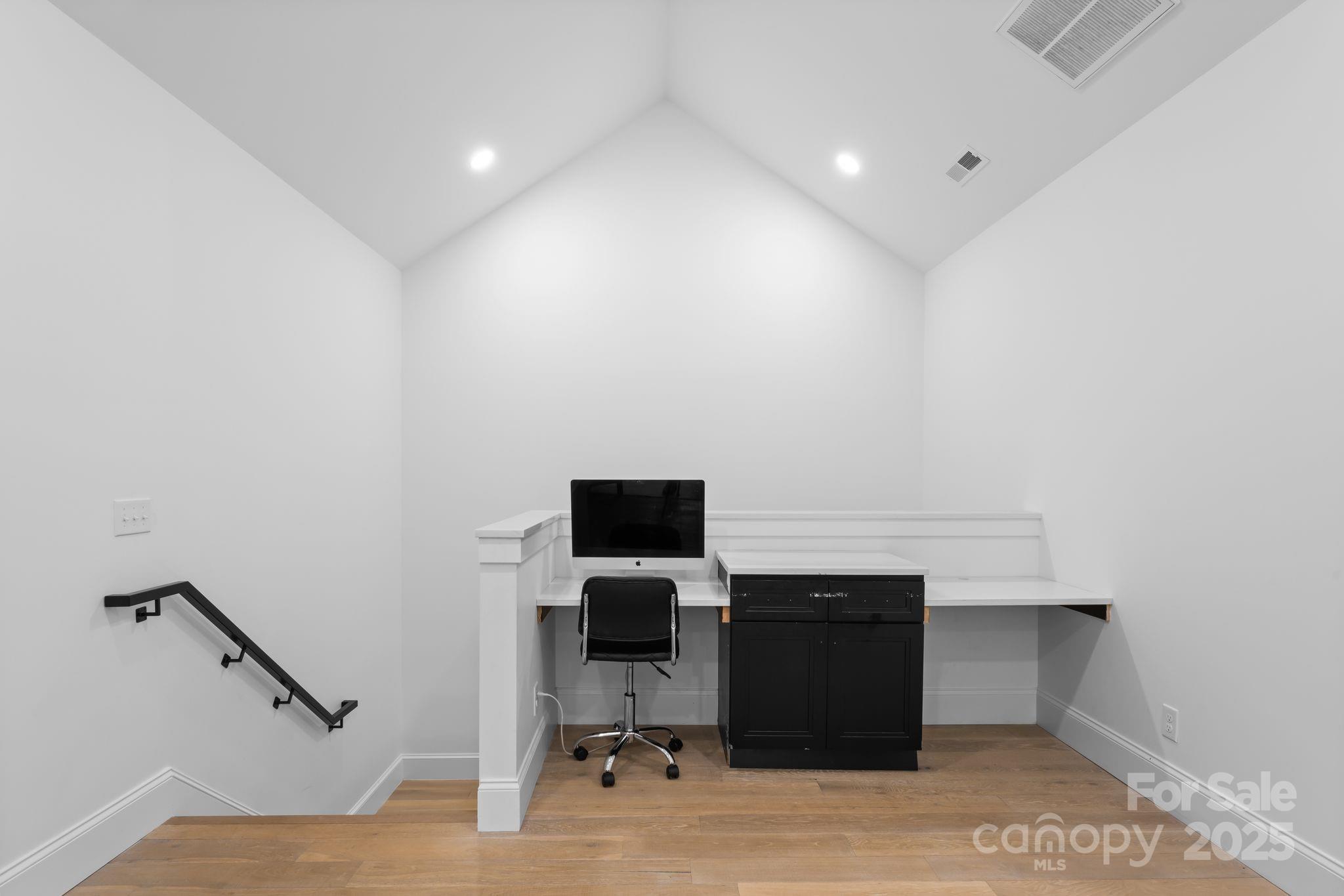 1575 Shinnville Road
