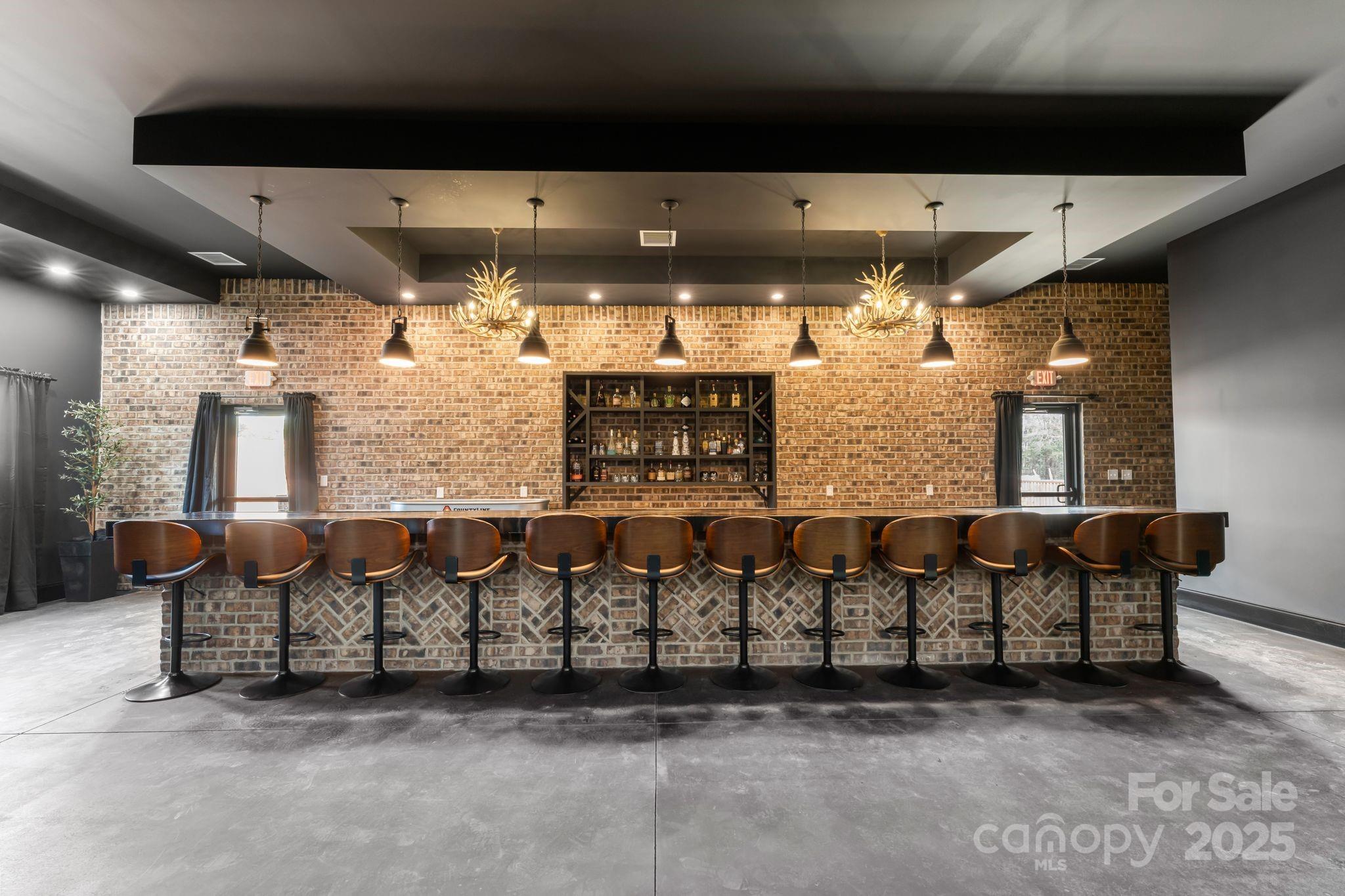 1575 Shinnville Road