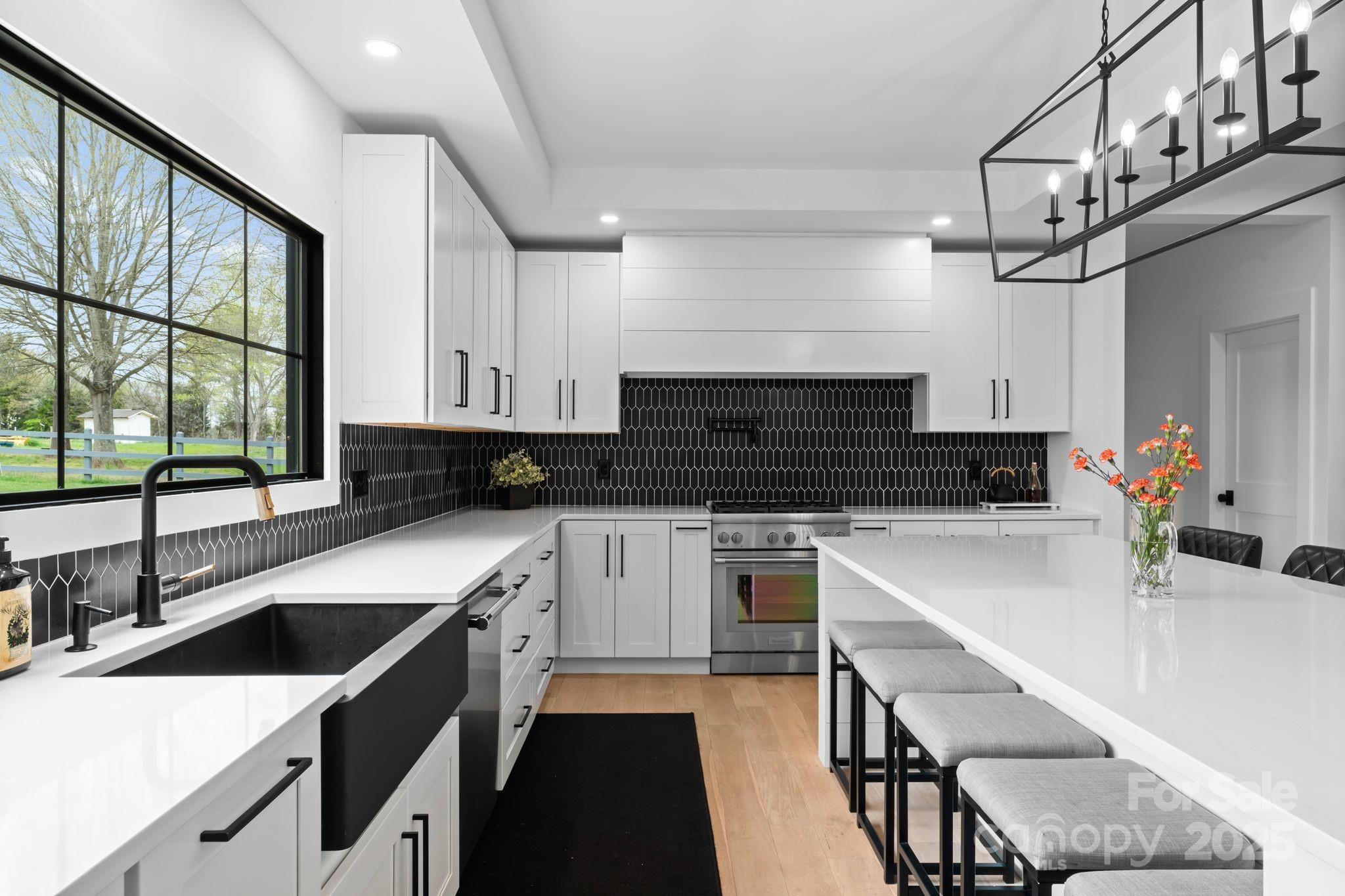 1575 Shinnville Road