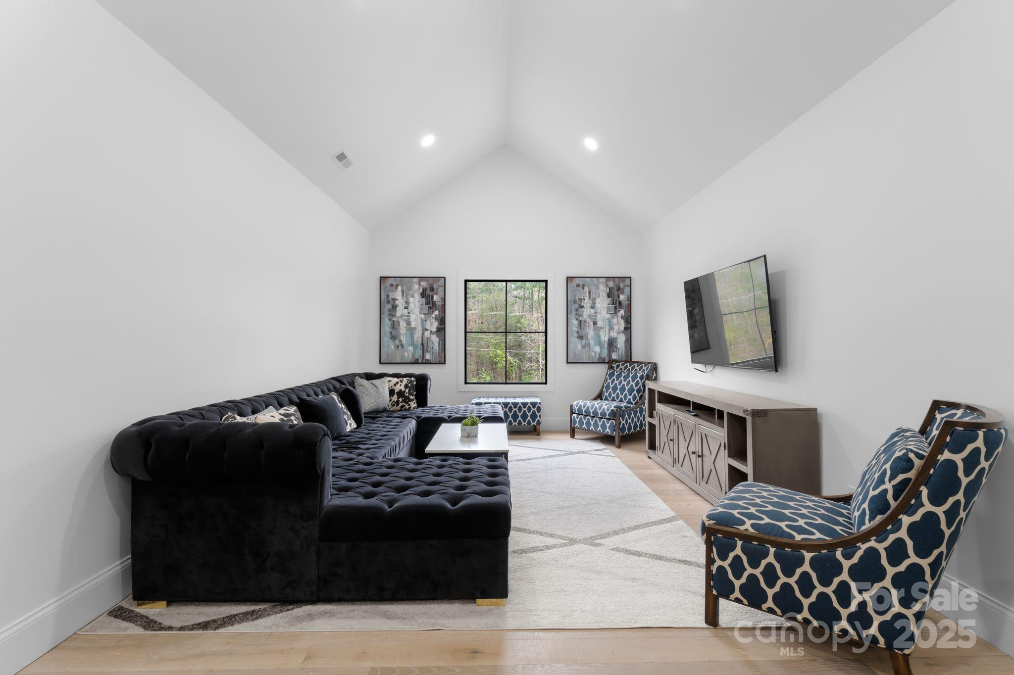 1575 Shinnville Road