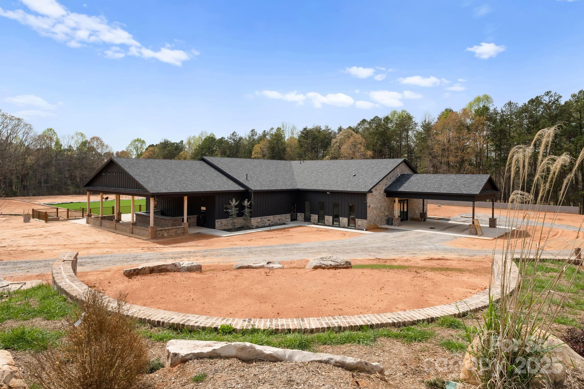 1575 Shinnville Road