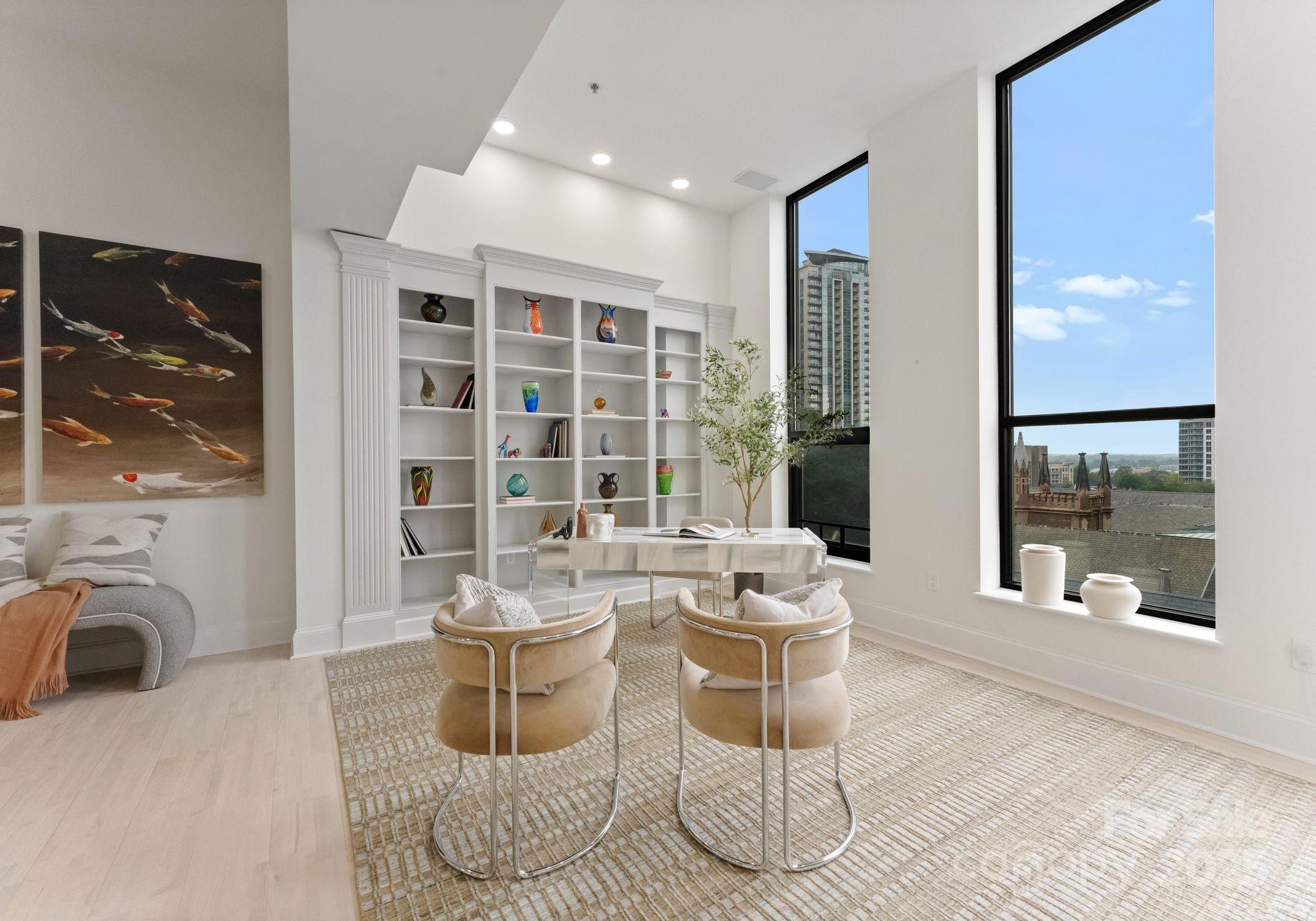 127 N Tryon Street Unit: 615