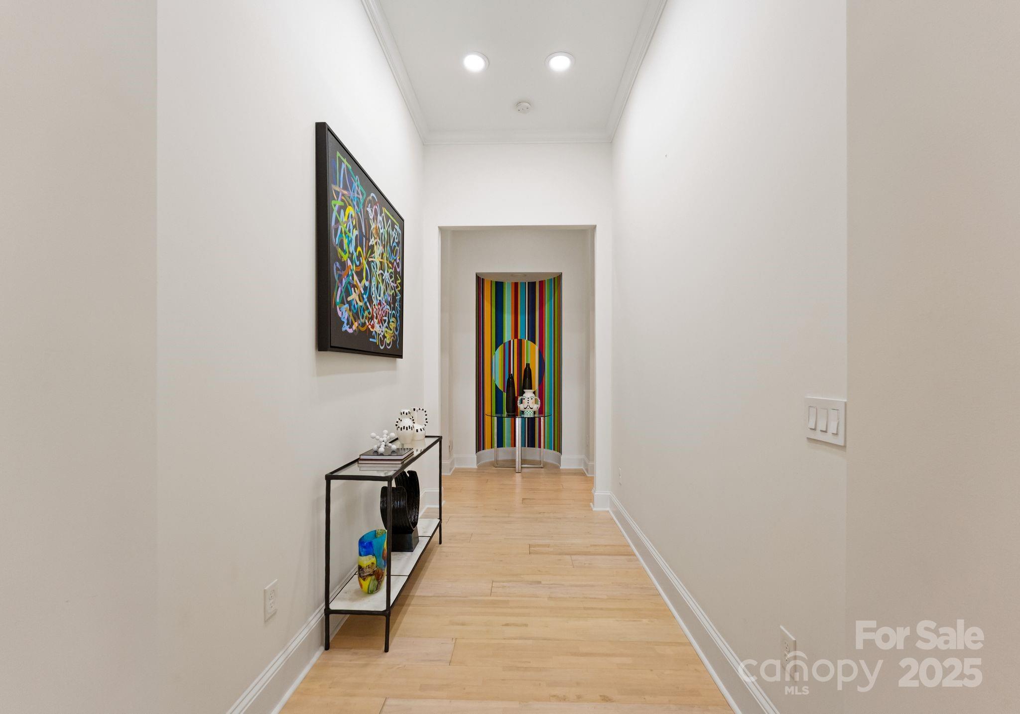 127 N Tryon Street Unit: 615