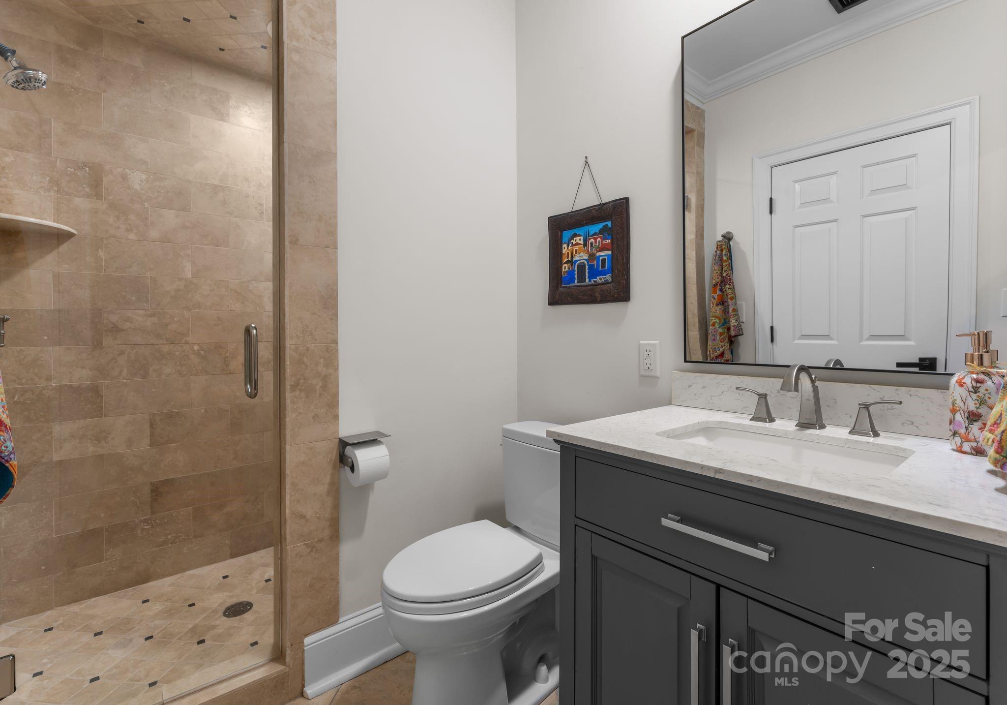 127 N Tryon Street Unit: 615