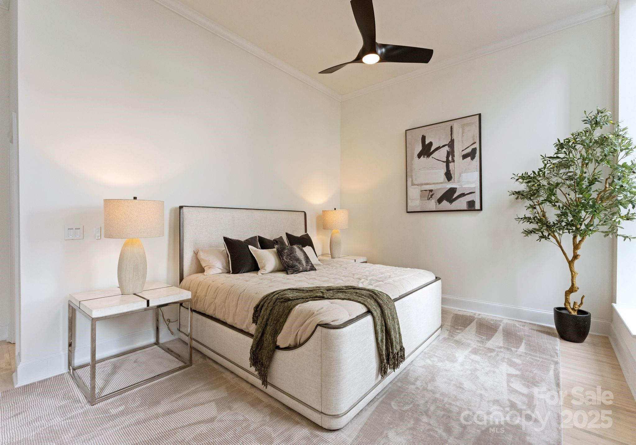 127 N Tryon Street Unit: 615