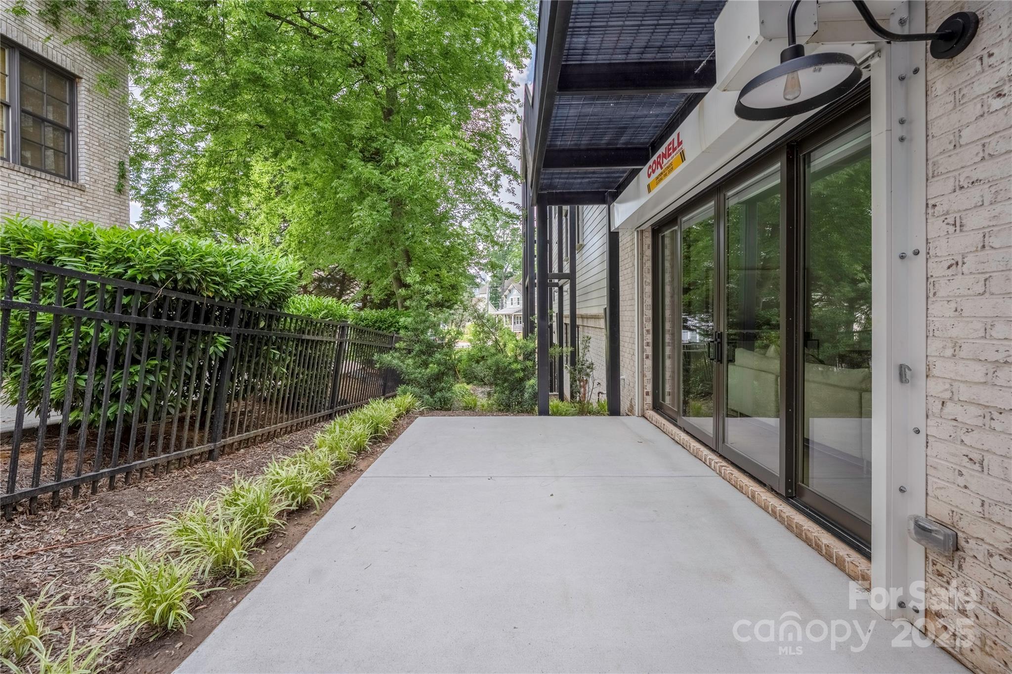 614 Queens Road