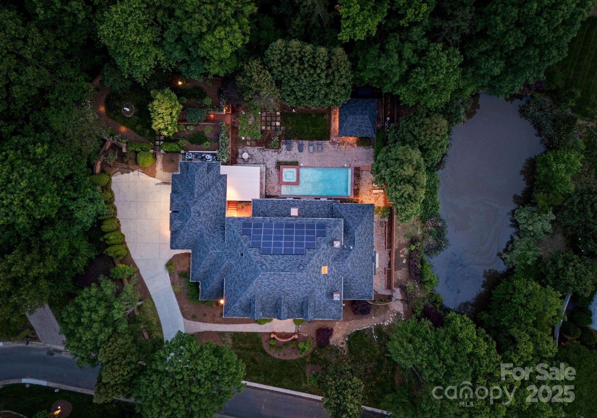 3314 Leamington Lane