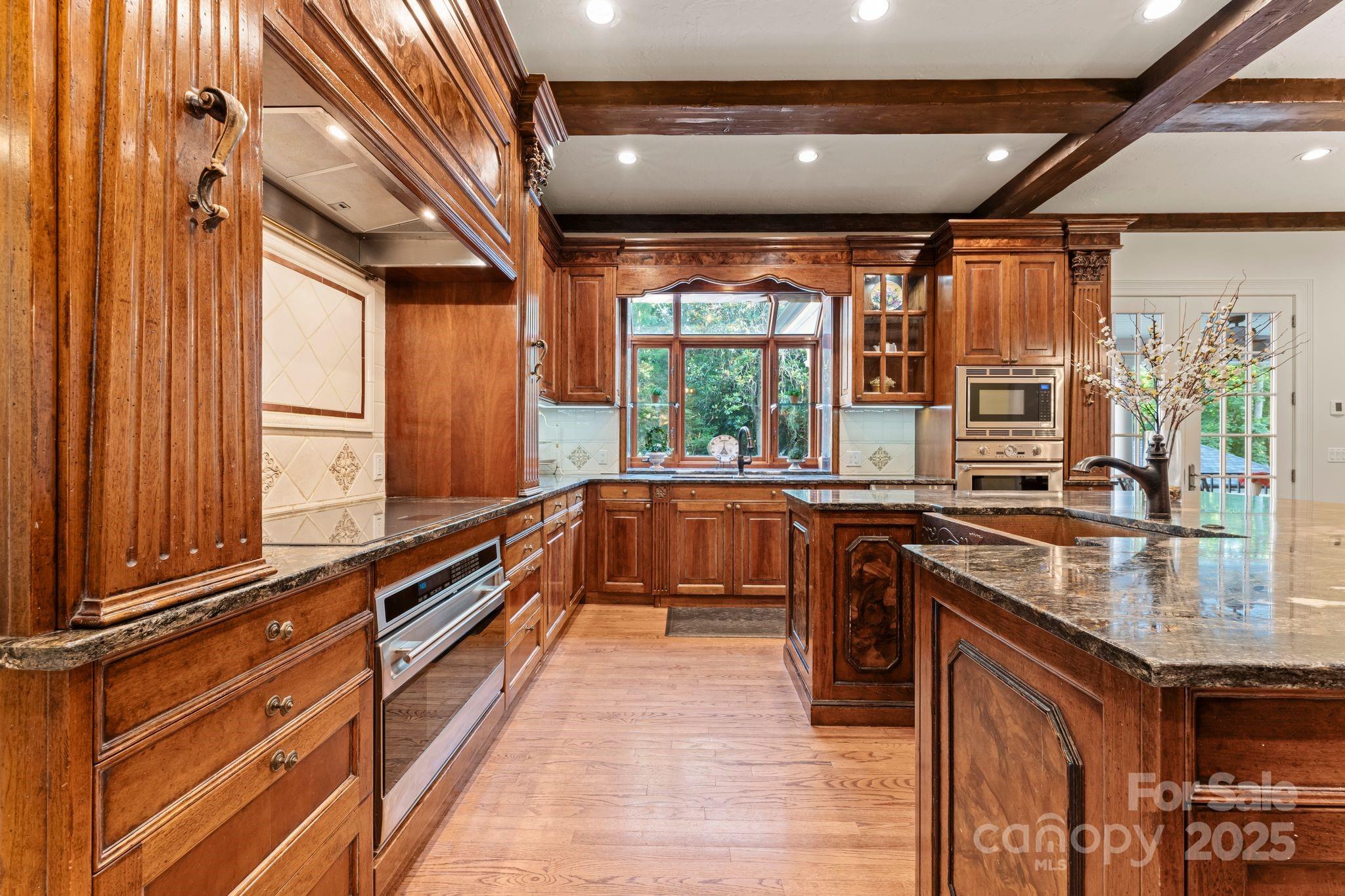 3314 Leamington Lane