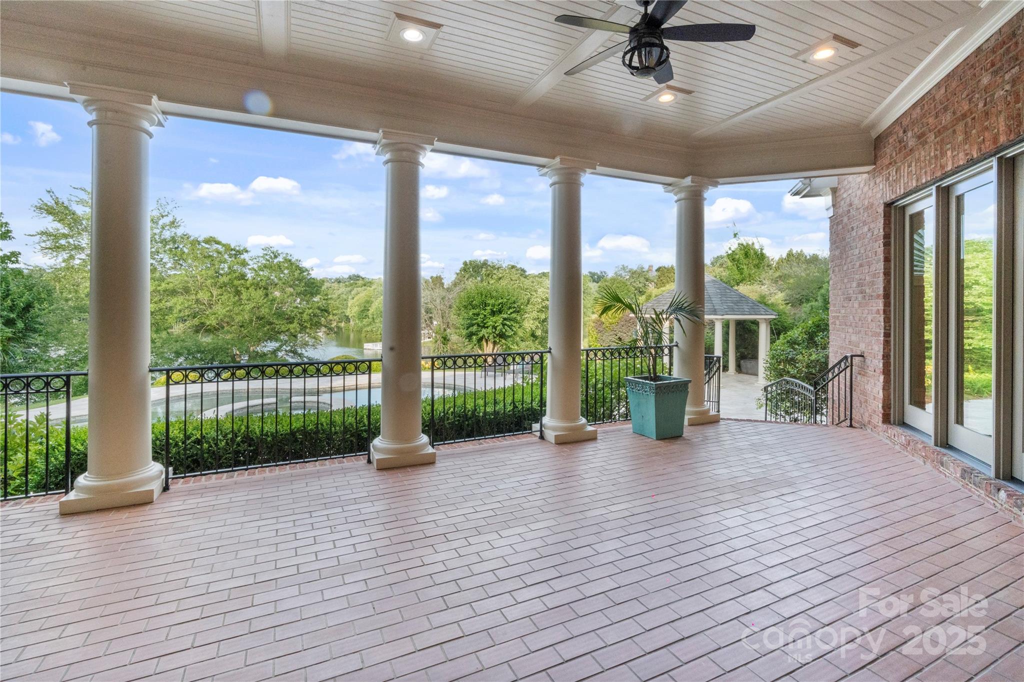 8721 Lake Challis Lane Unit: 47