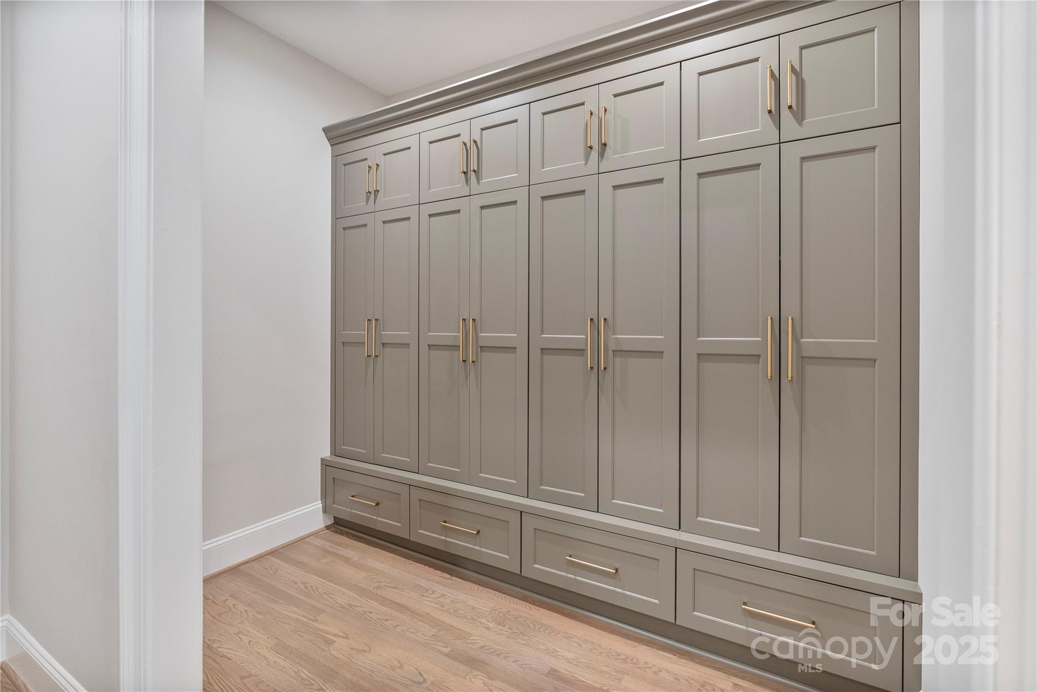 8721 Lake Challis Lane Unit: 47