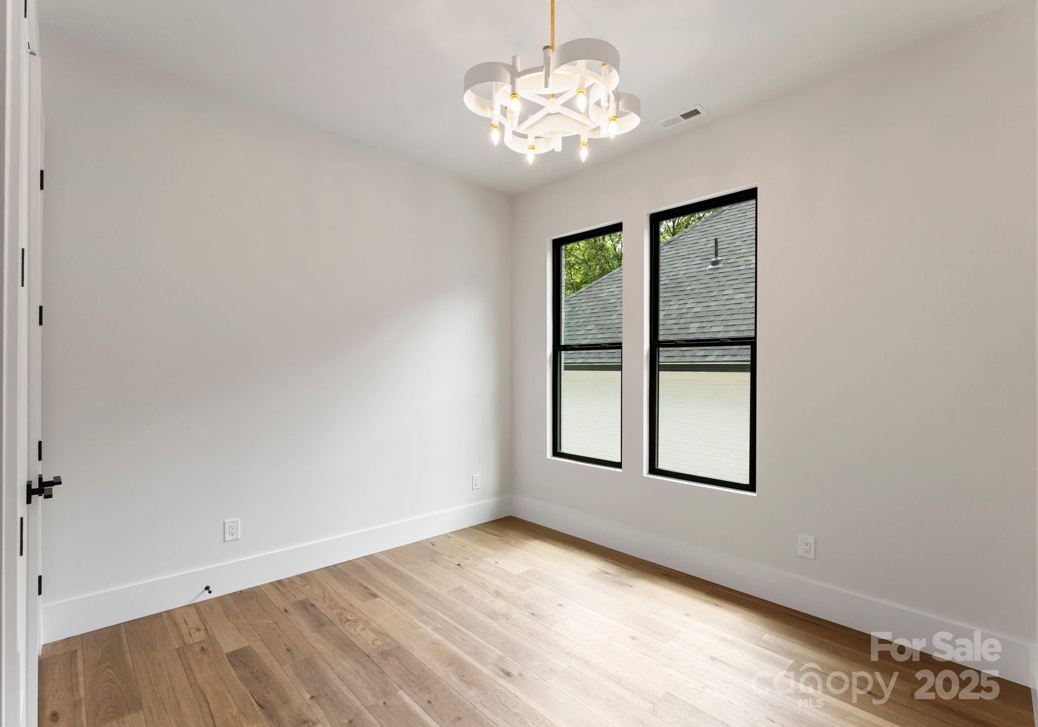 1626 Burtonwood Circle