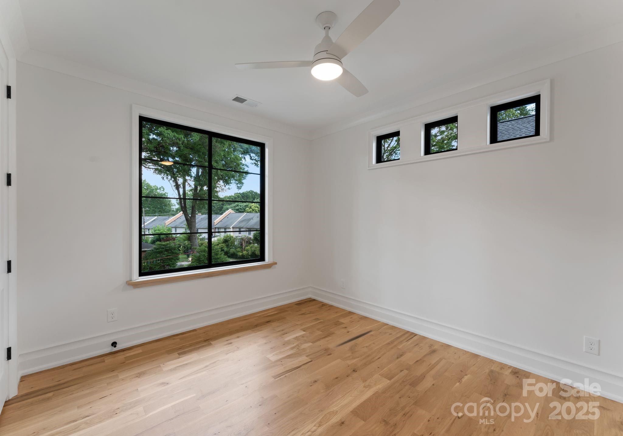 721 Hillside Avenue Unit: 2