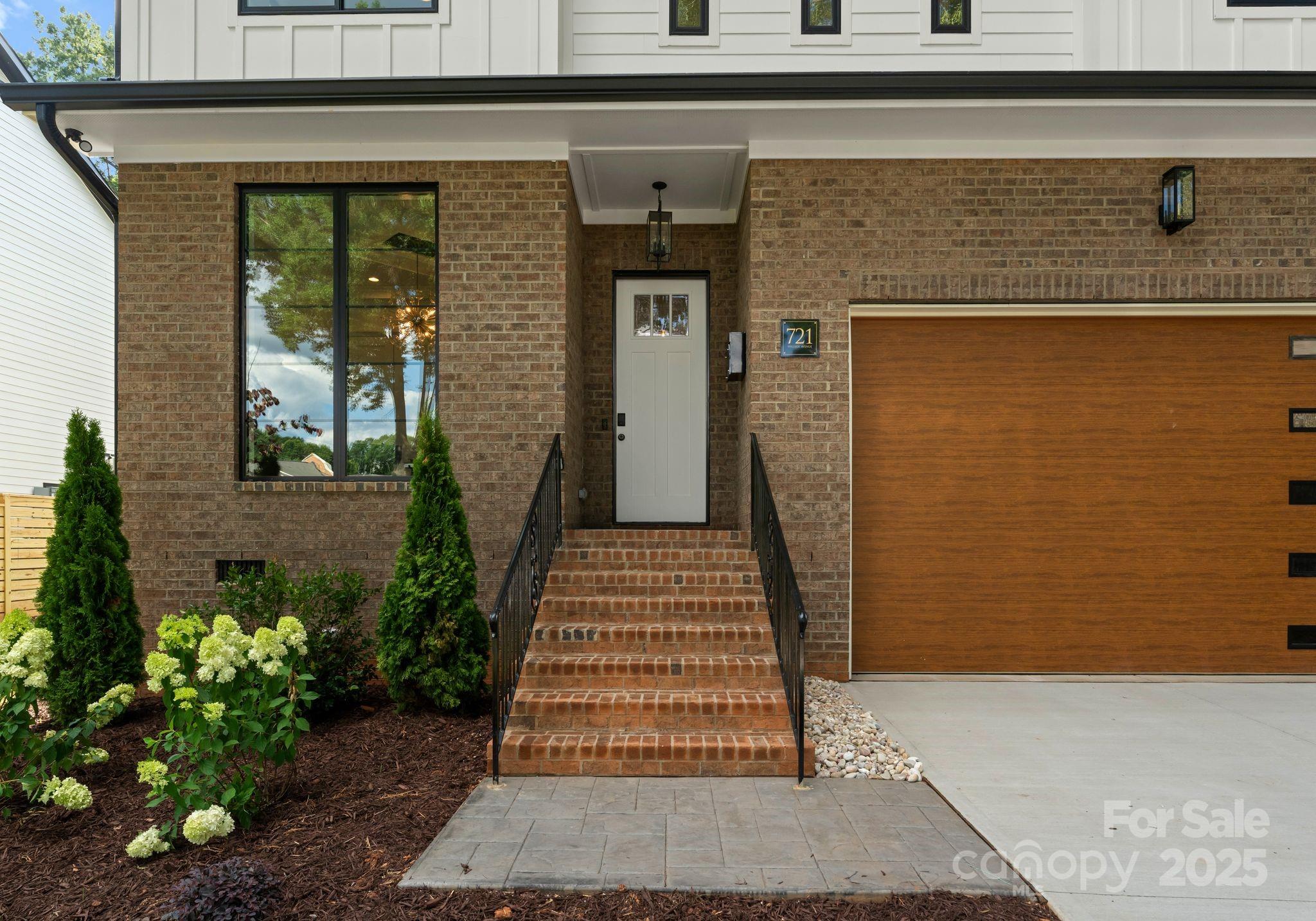 721 Hillside Avenue Unit: 2