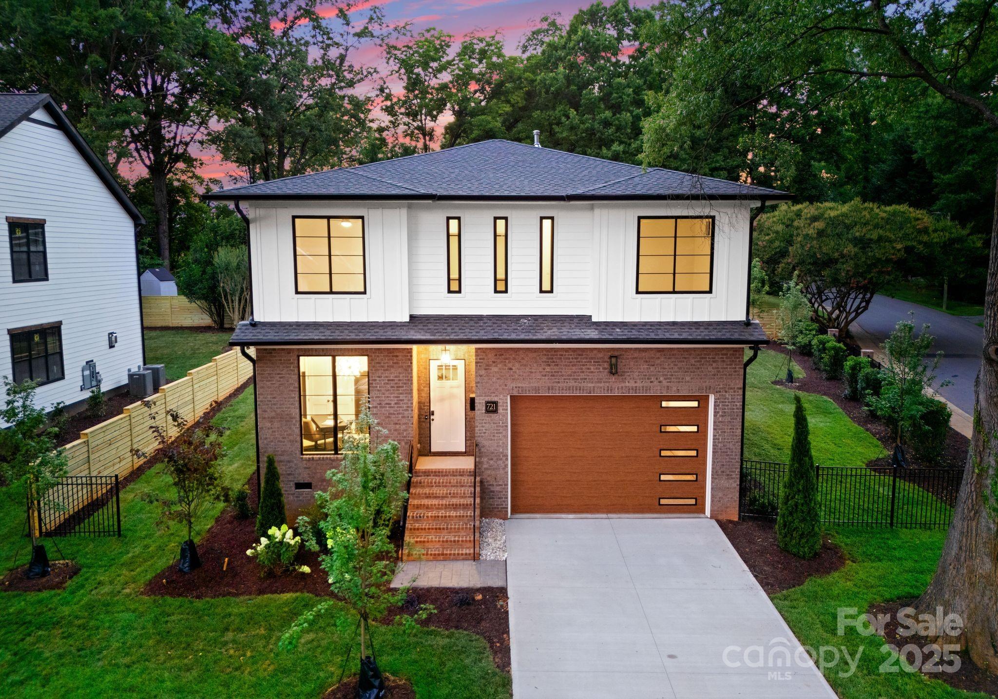 721 Hillside Avenue Unit: 2