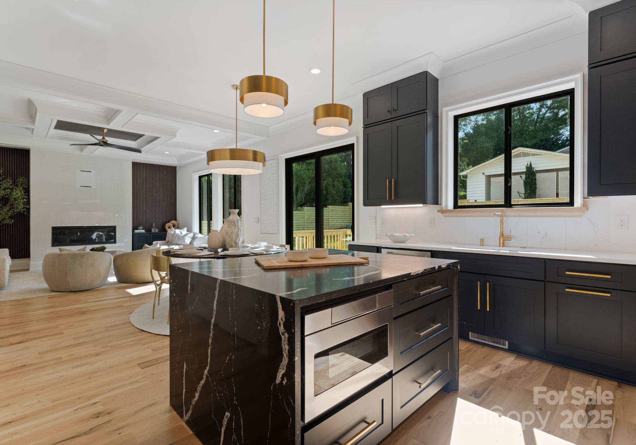 721 Hillside Avenue Unit: 2