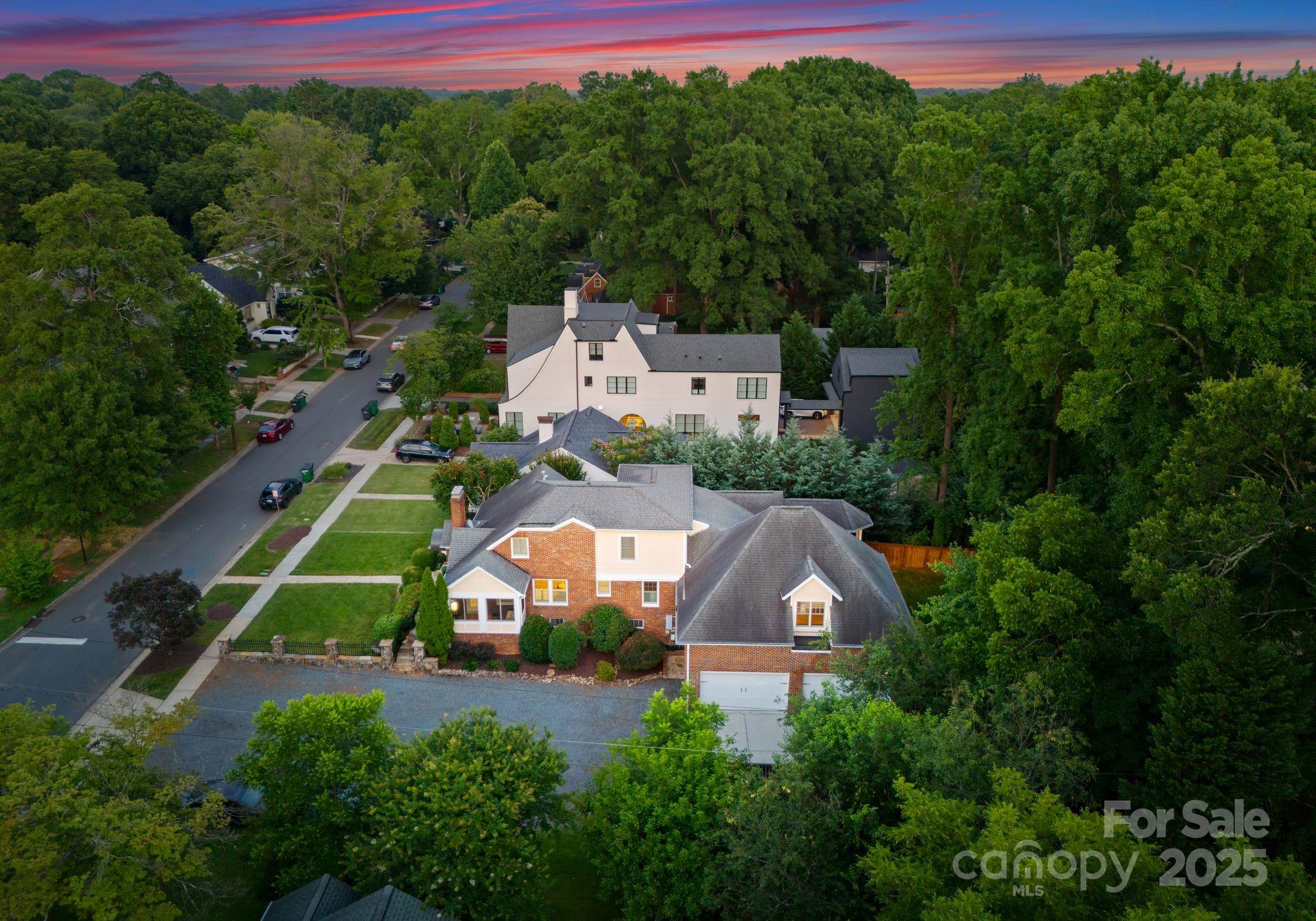 2100 Chesterfield Avenue