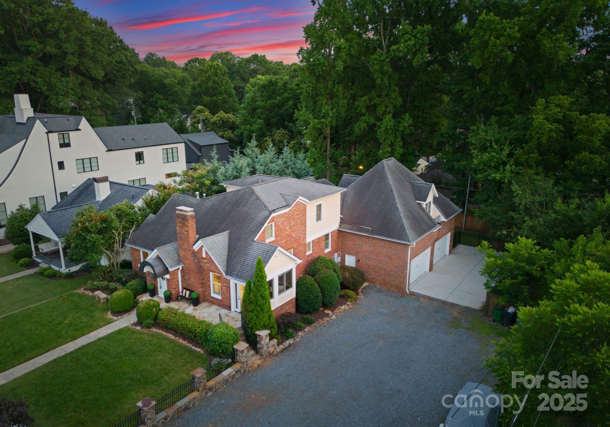 2100 Chesterfield Avenue