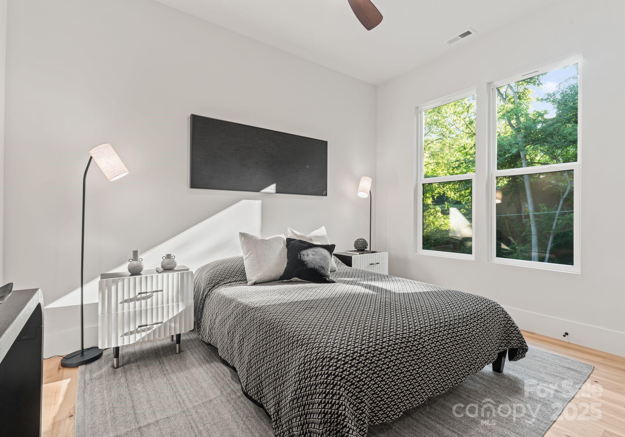 1622 Burtonwood Circle