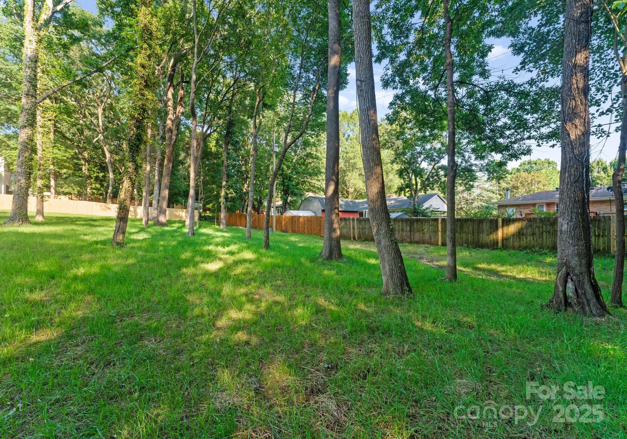 1622 Burtonwood Circle