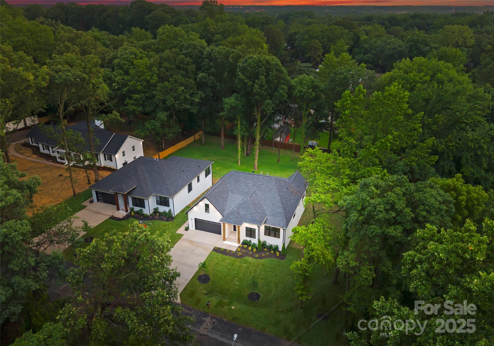 1622 Burtonwood Circle