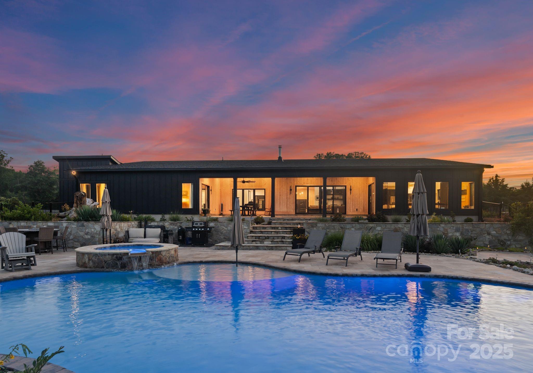 200 Weatherstone Trail