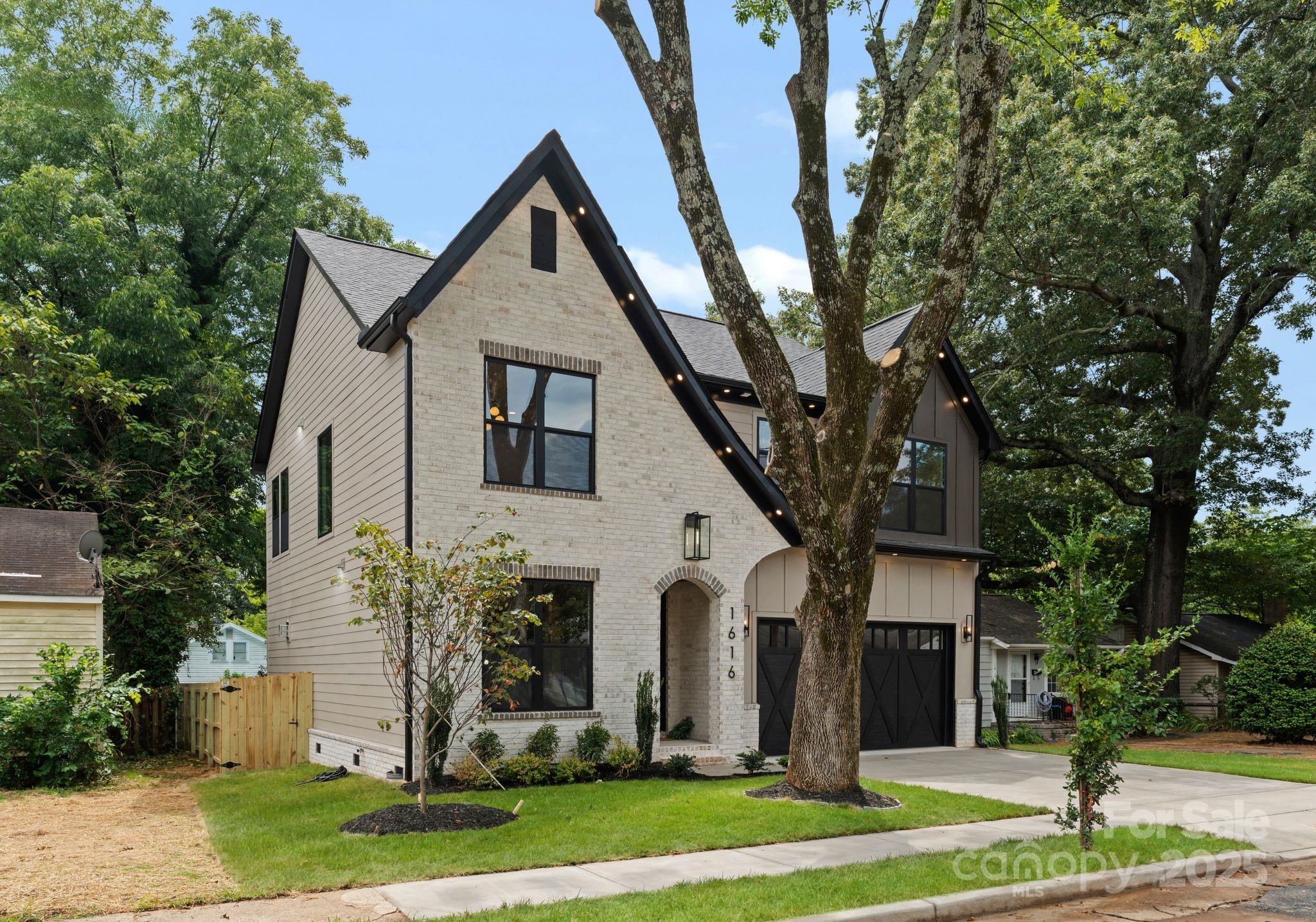 1616 E 35th Street