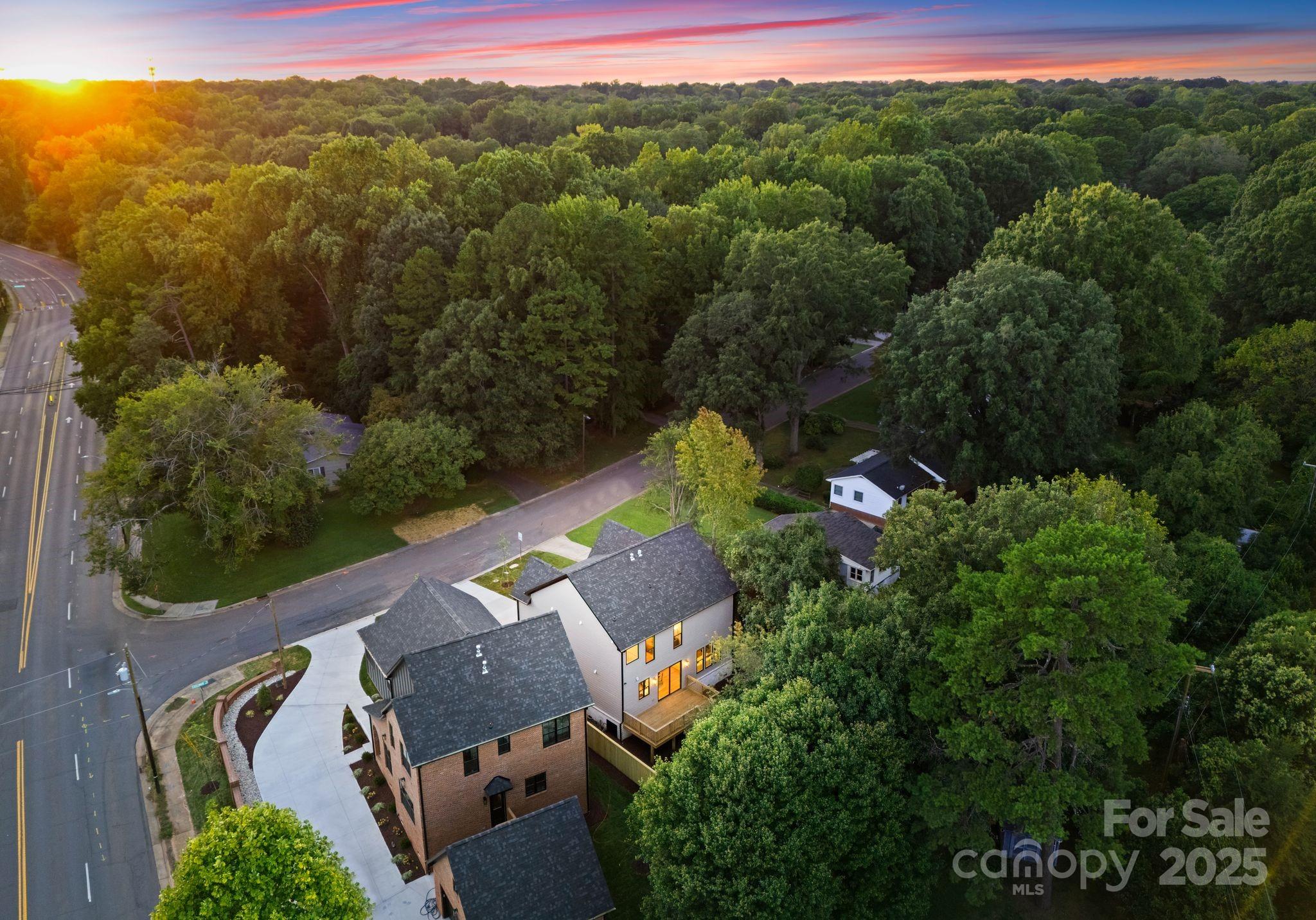 4335 Castlewood Road