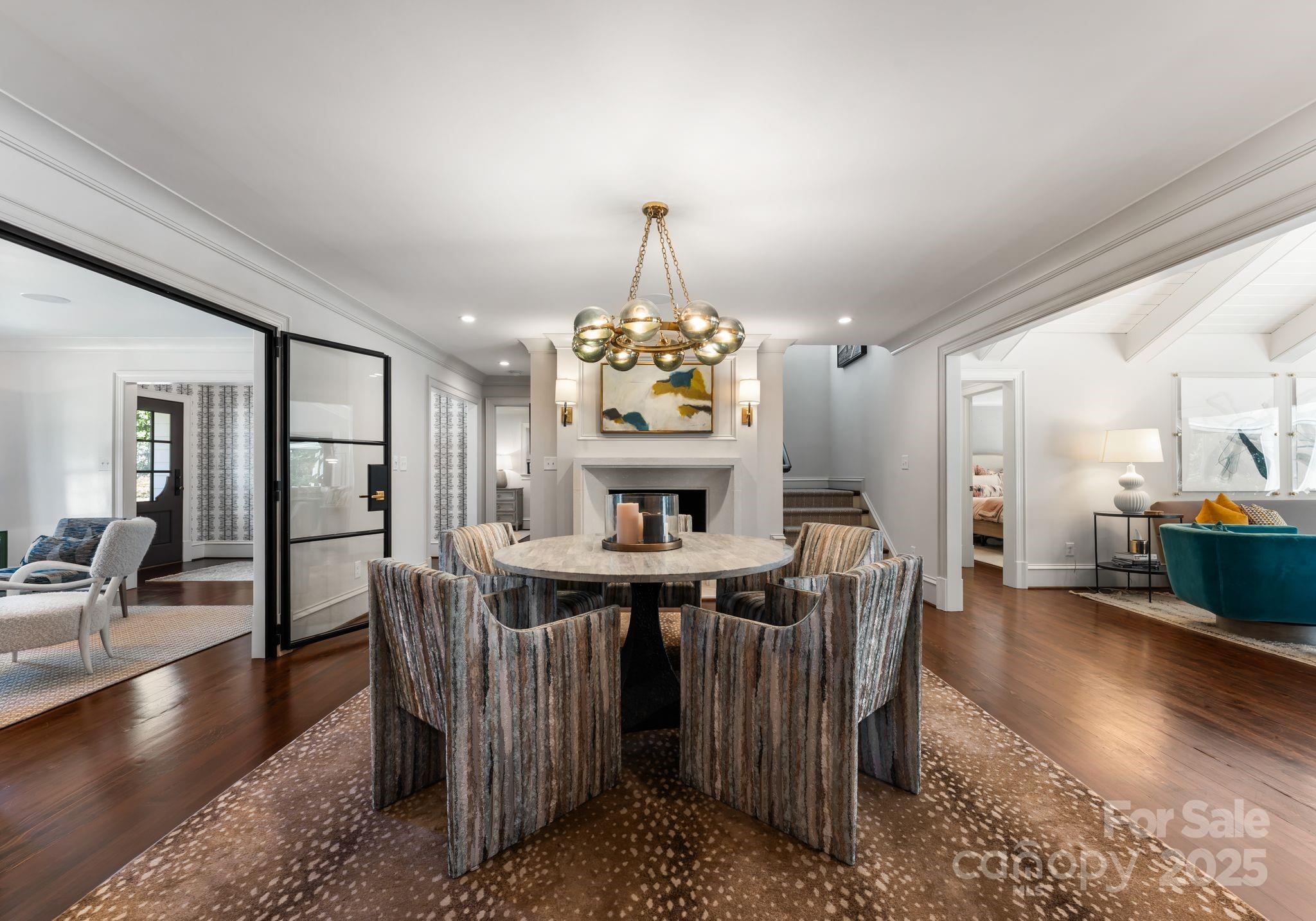 2415 Knollwood Road