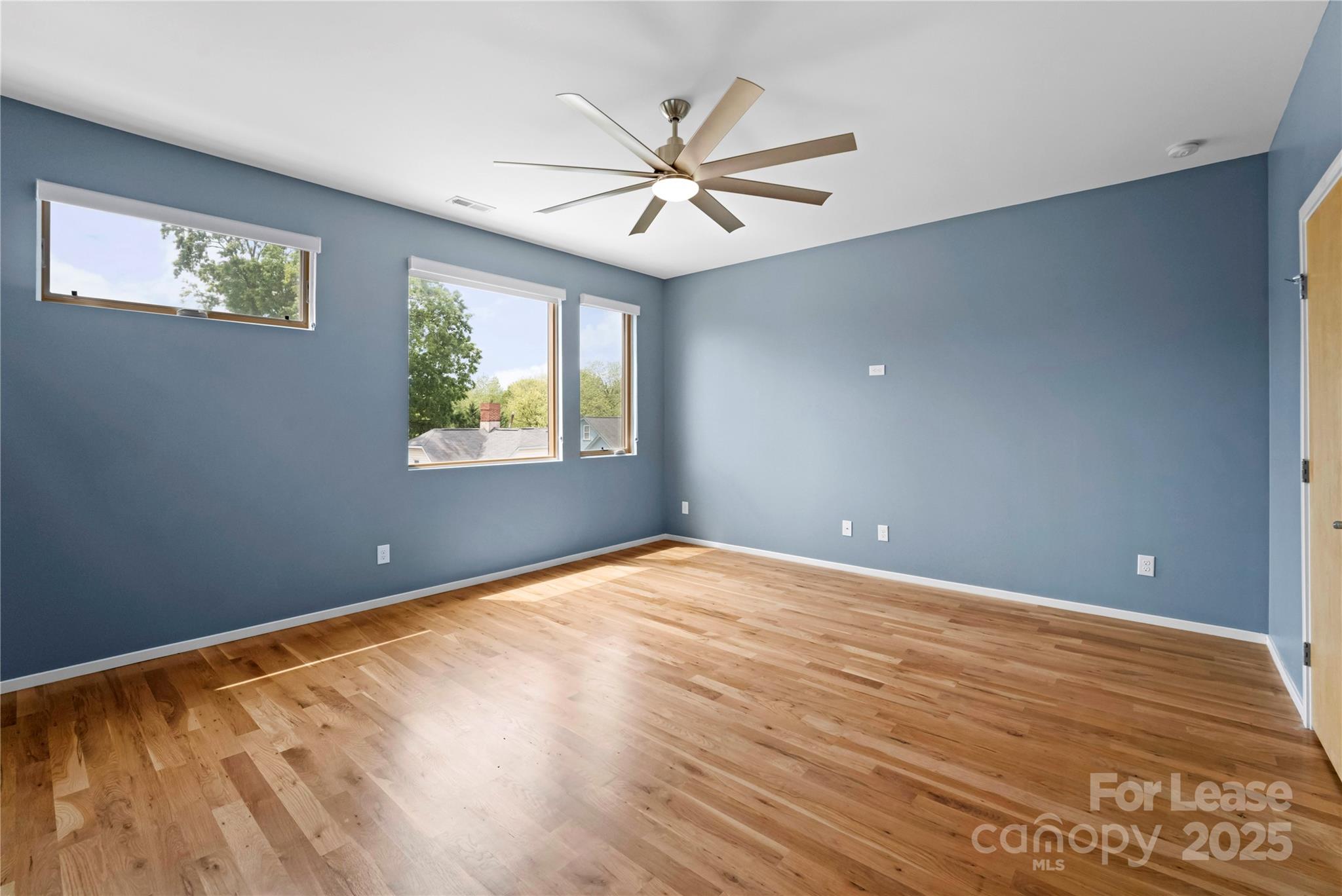 1004 Greenleaf Avenue Unit: B