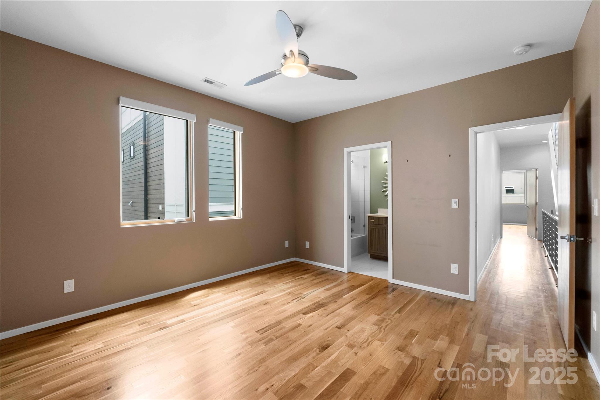 1004 Greenleaf Avenue Unit: B