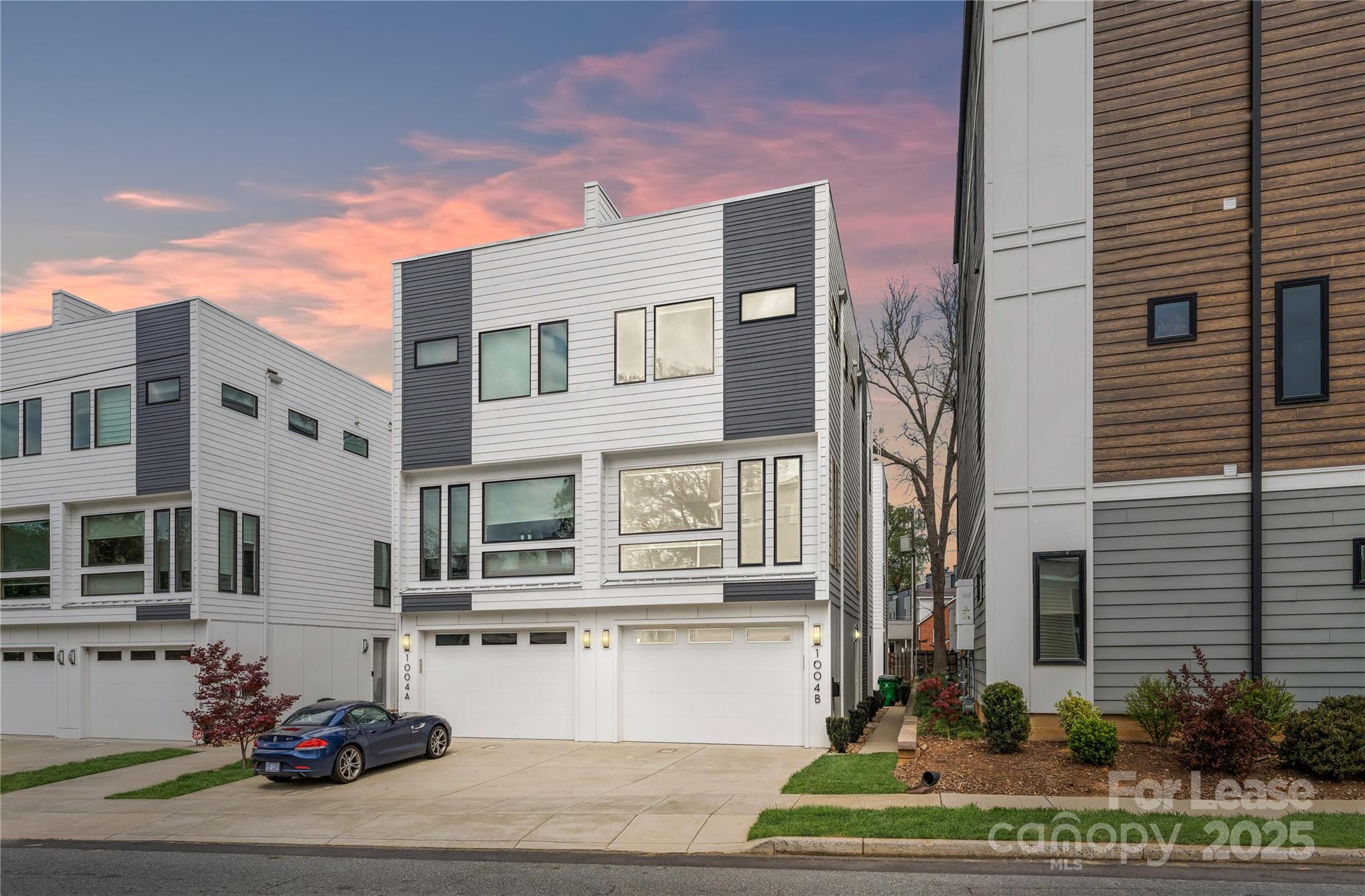 1004 Greenleaf Avenue Unit: B