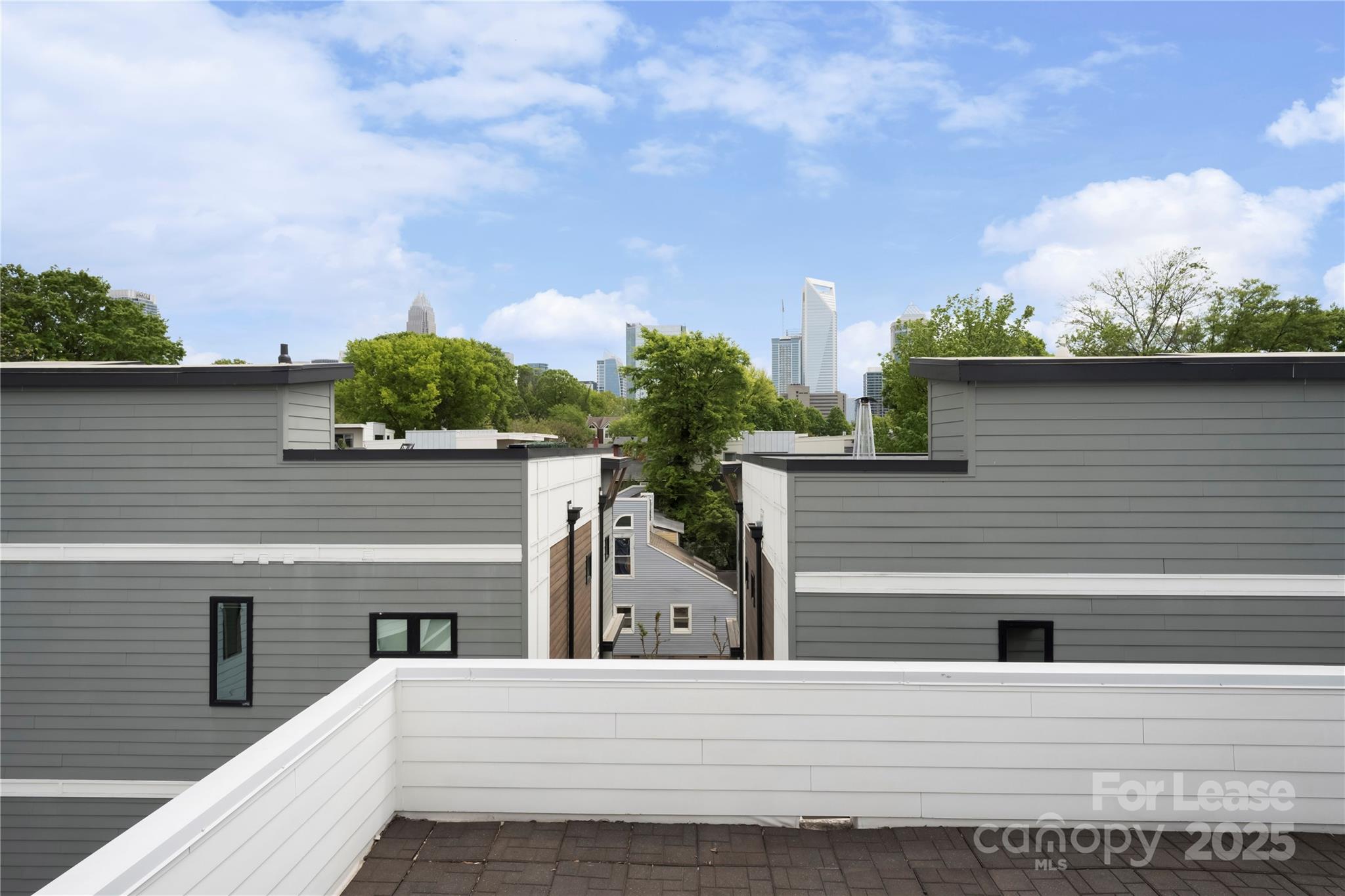 1004 Greenleaf Avenue Unit: B